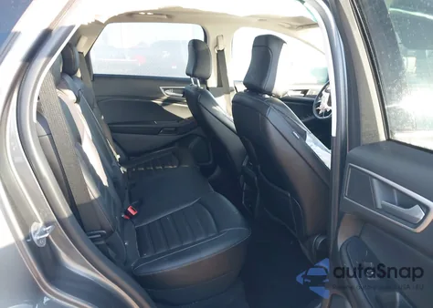 2022 Ford Edge Sel z USA, uszkodzony, nr VIN 2FMPK4J9XNBB11072